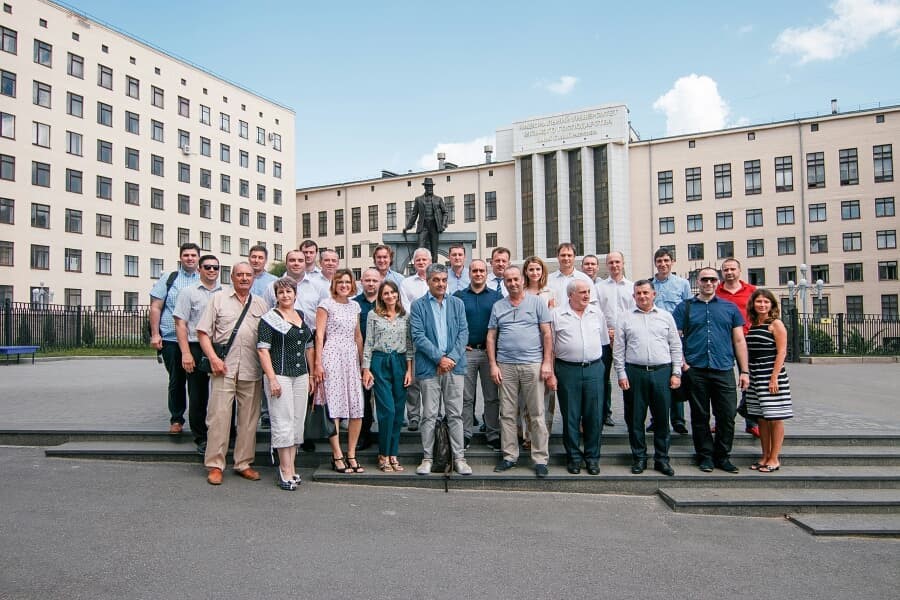 учасники проекту «SmaLog»