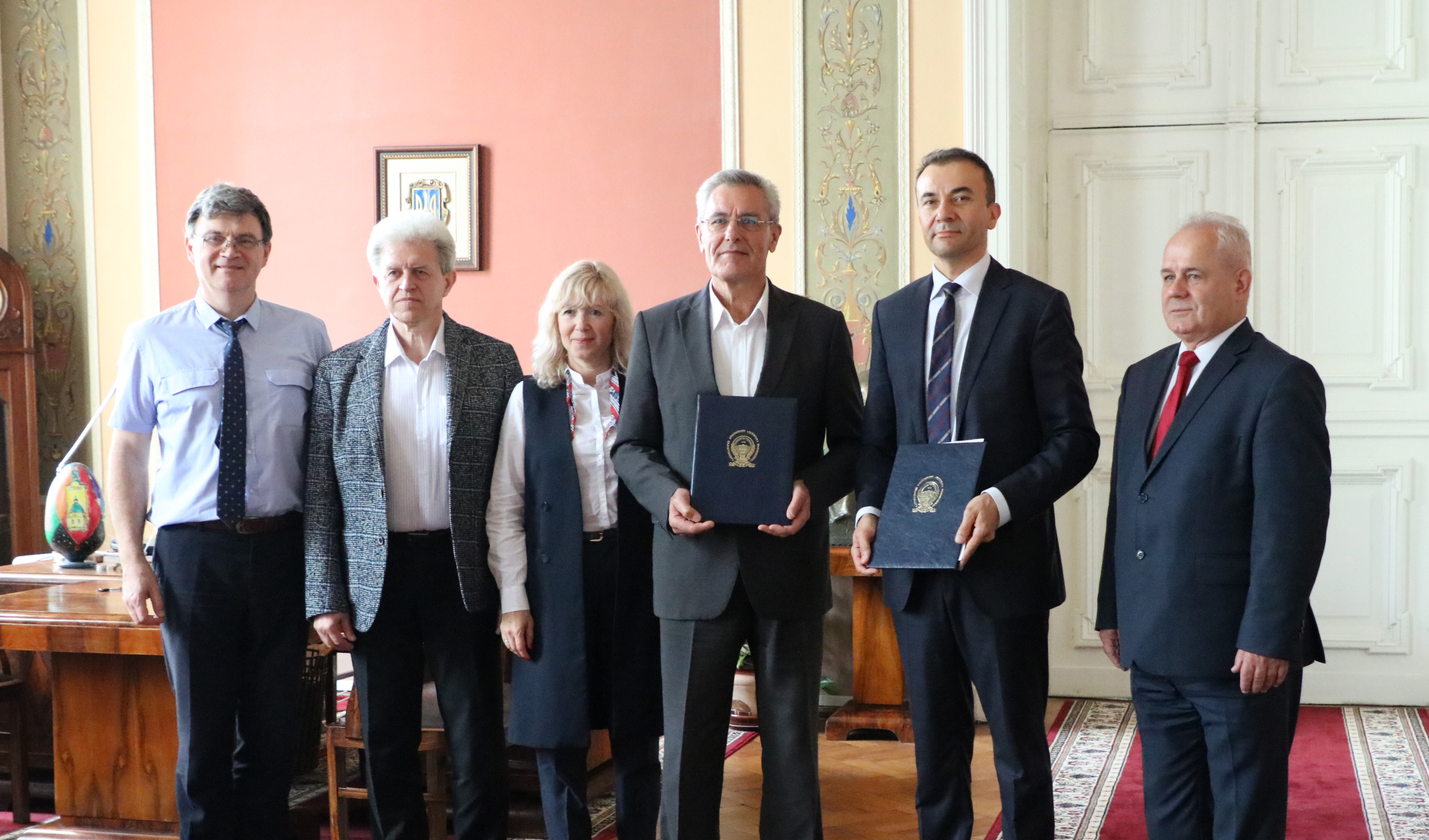 підписання угоди про співпрацю