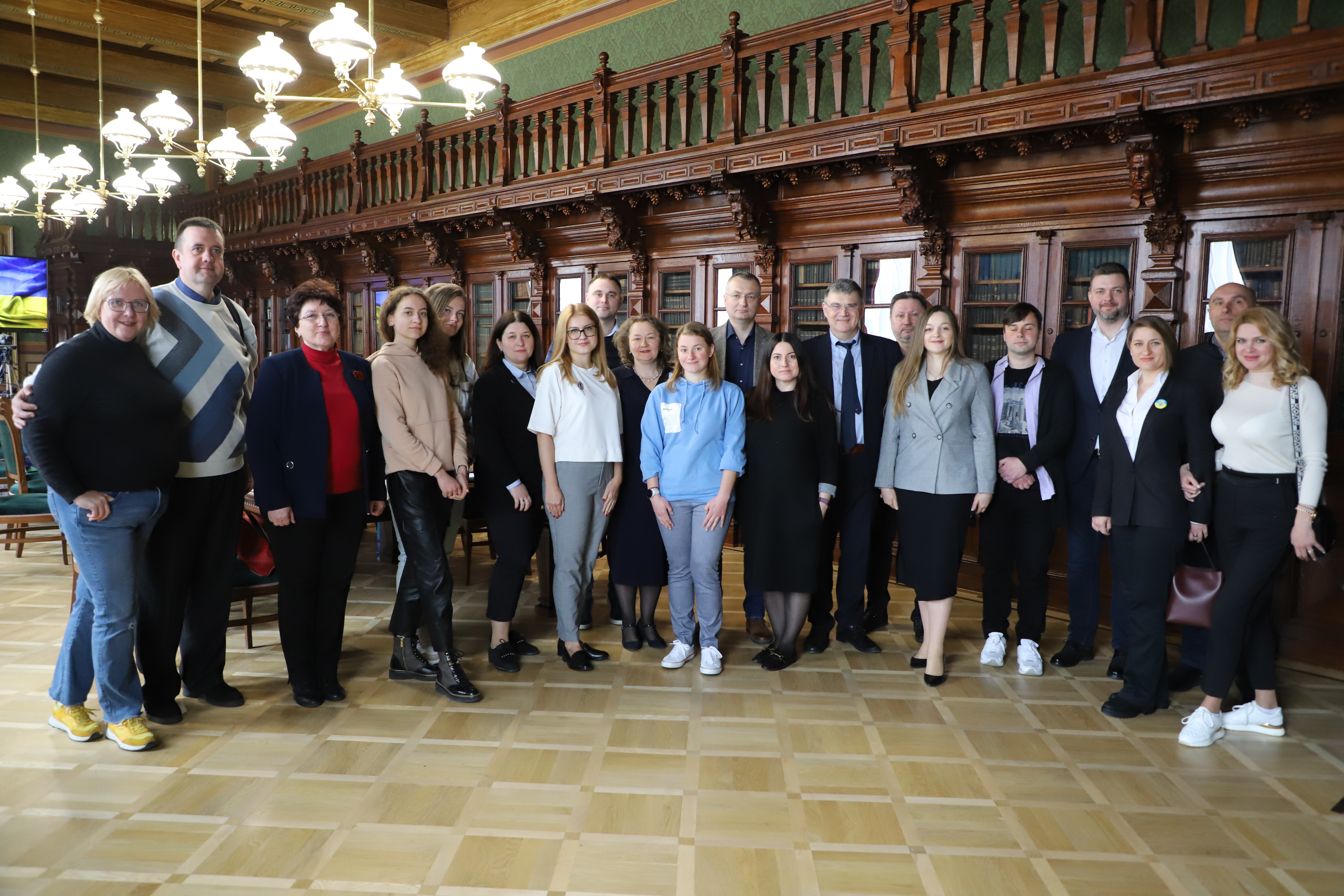 установча зустріч 