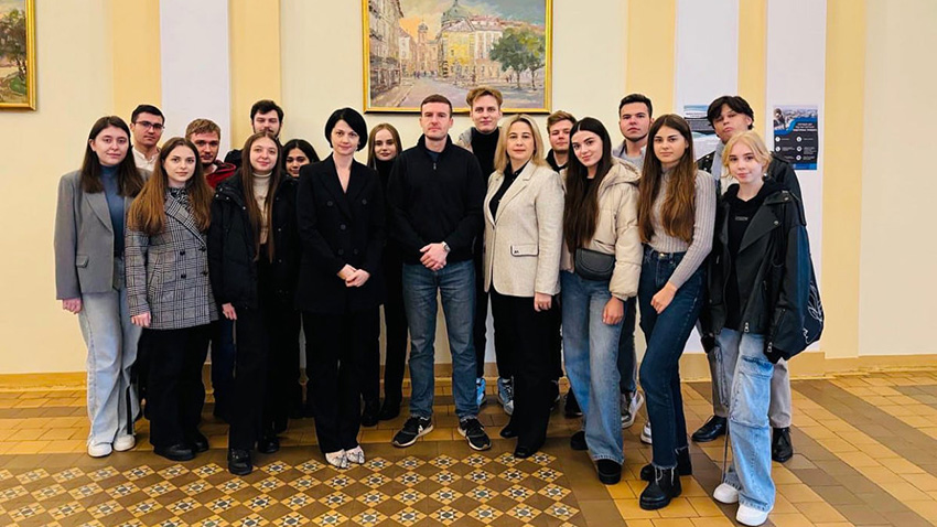 Фото з лекції