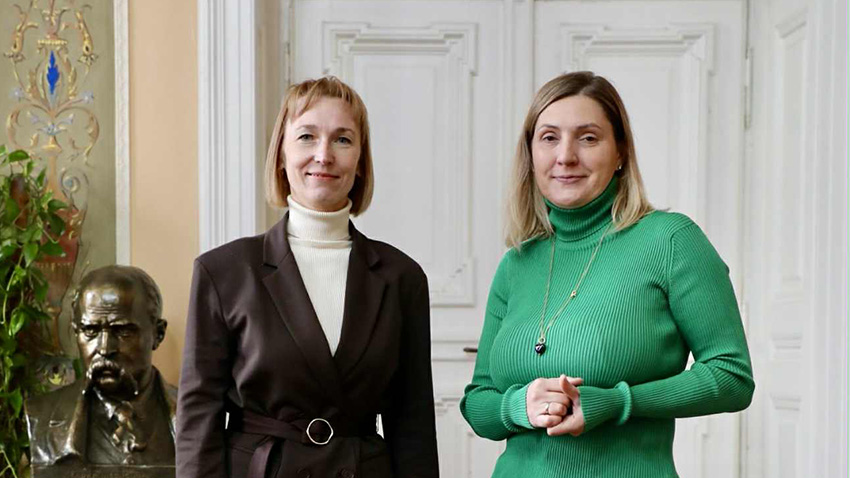 Фото з підписання меморандуму про співпрацю