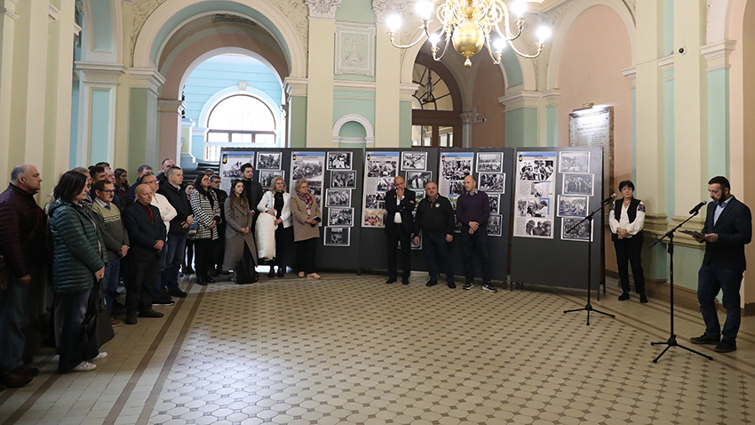 Фото з відкриття виставки