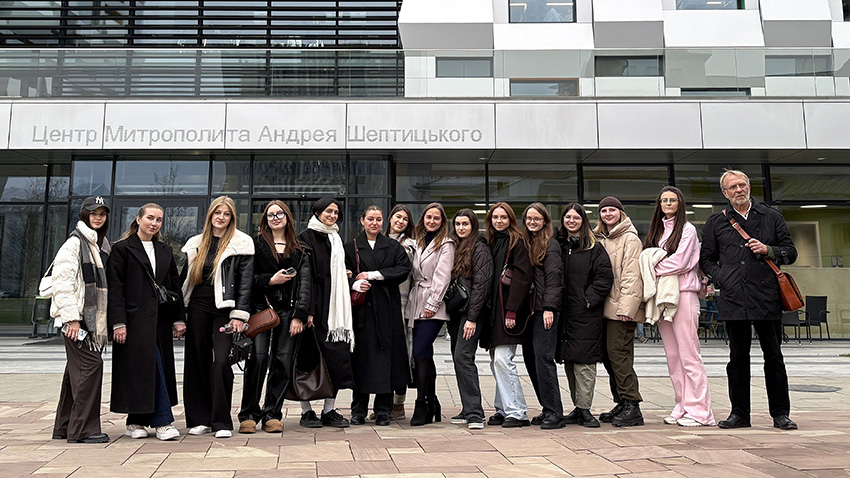 Фото з відвідин закладу