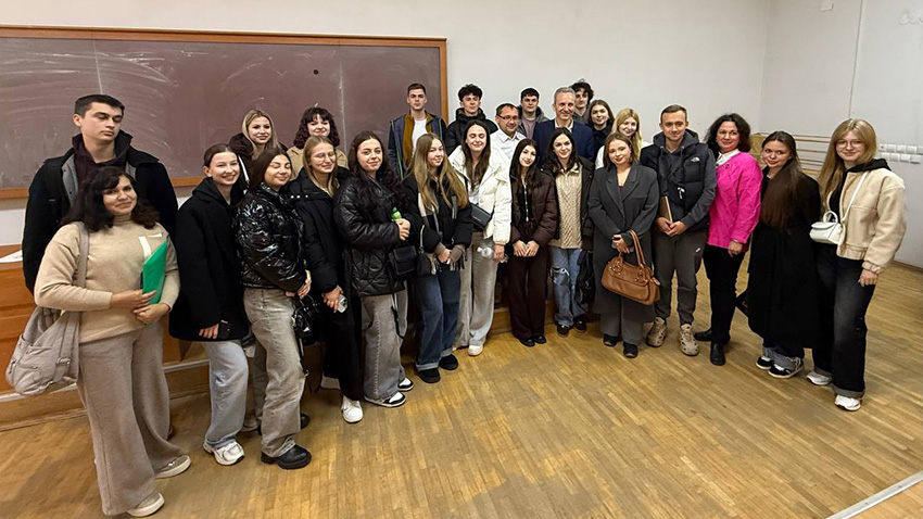 Фото з лекції