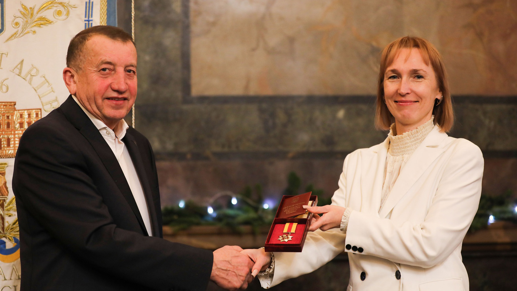 Фото із вручення нагороди