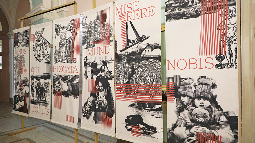 Фото з відкриття виставки