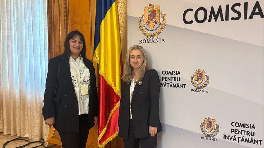 Фото з конференції в Румунії