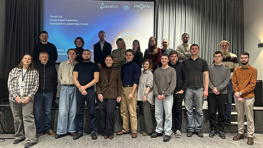 Фото із заняття програми