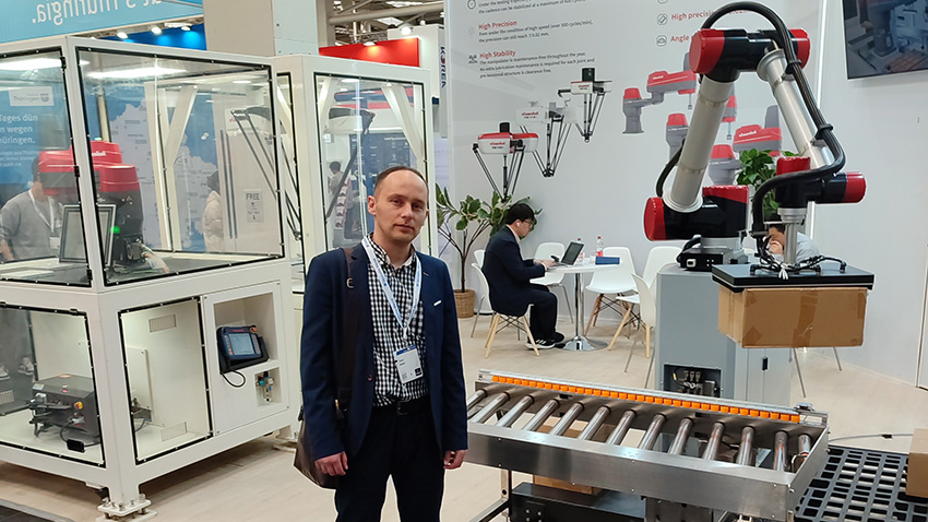 Фото з виставки у Німеччині