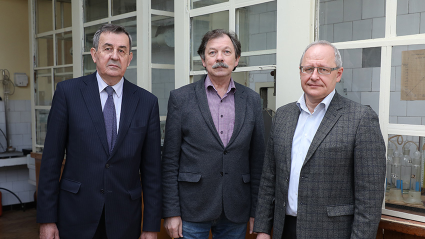 Викладачі кафедри ХТНР