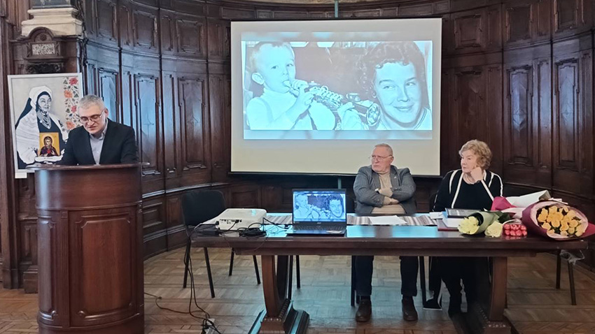 Фото з урочистої академії