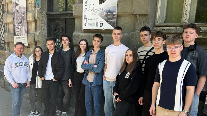 Фото з виставки