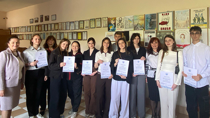 Фото із закриття виставки