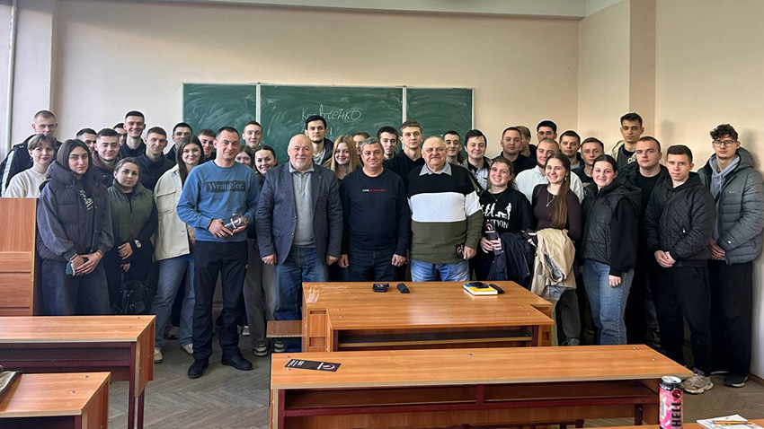 Фото із зустрічі у Львівській політехніці