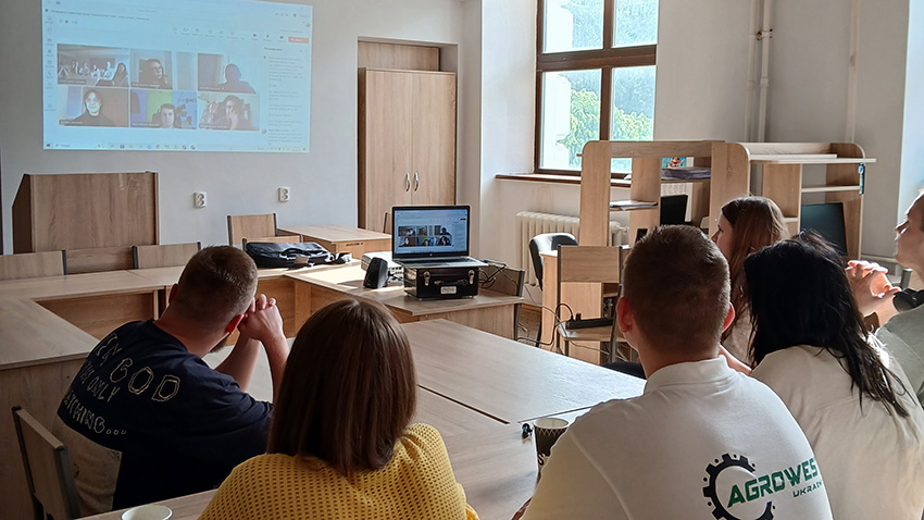 Фото із зустрічі