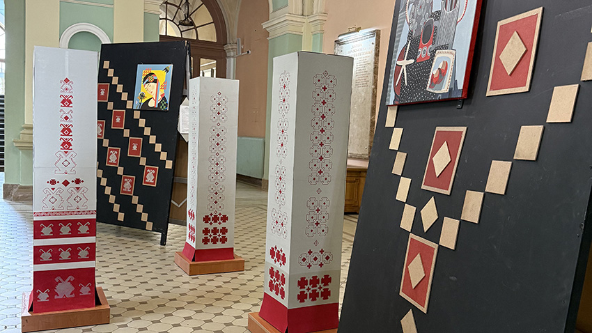 Фото з виставки