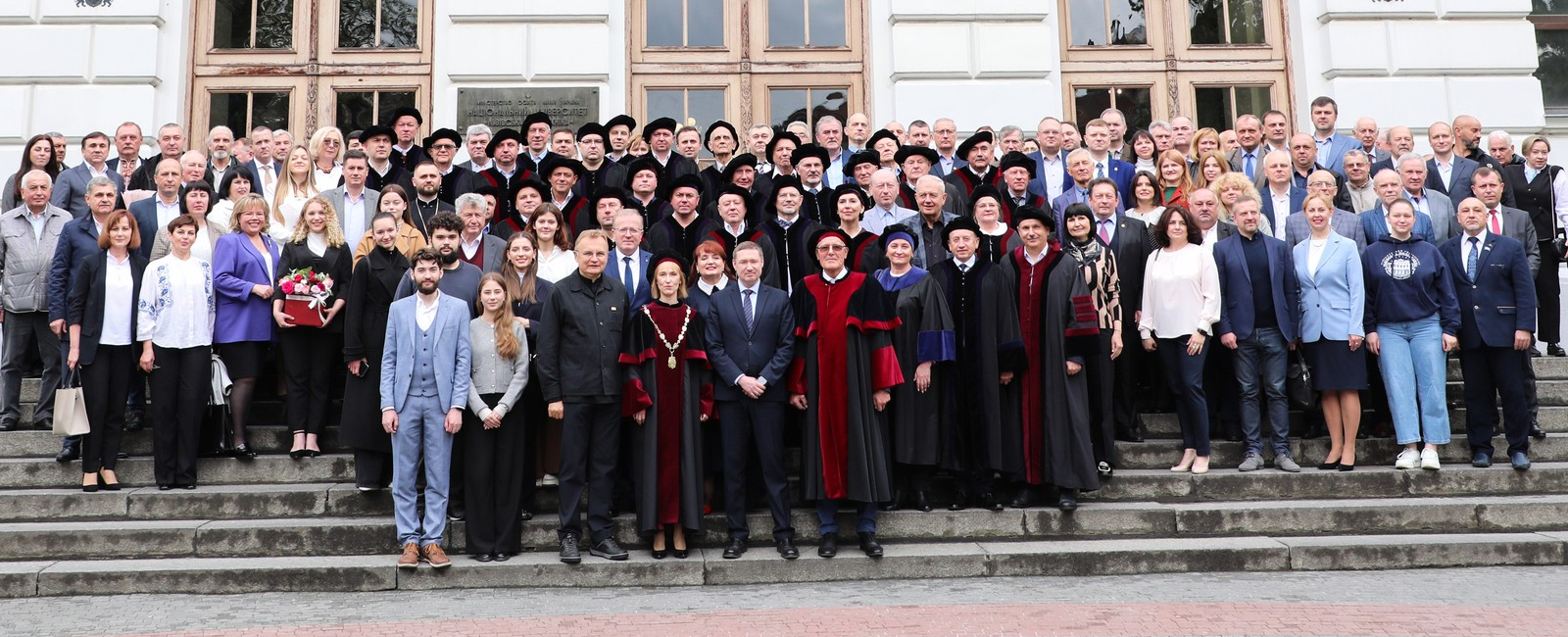 Фото з інавгурації ректорки Львівської політехніки