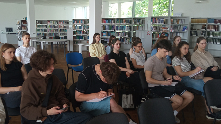 Фото з Літньої школи