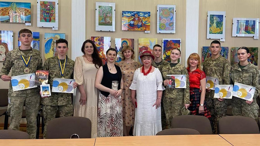 Фото з нагородження переможців конкурсу