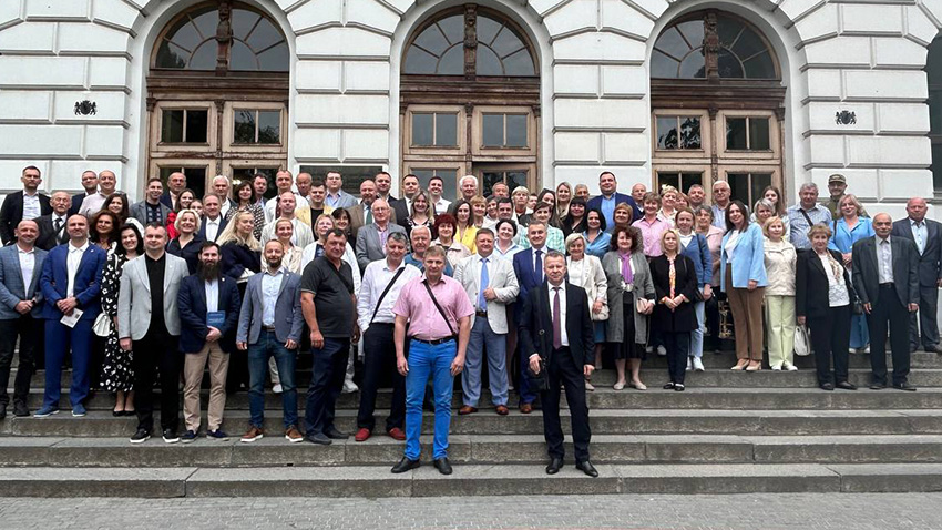 Фото з урочистої академії