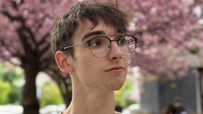 Максим Левкович