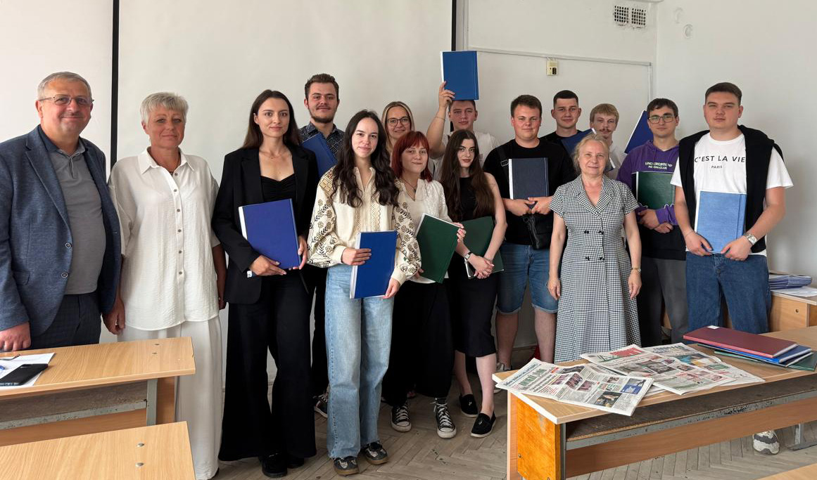 Фото із захисту робіт