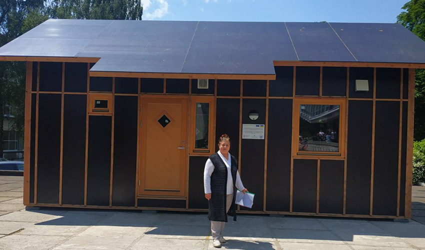 Фото зі зведення споруди