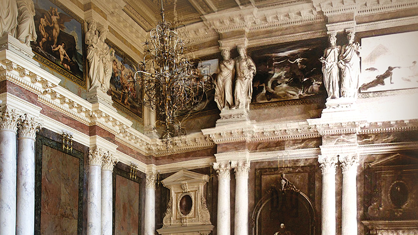 Фрагмент обкладинки монографії