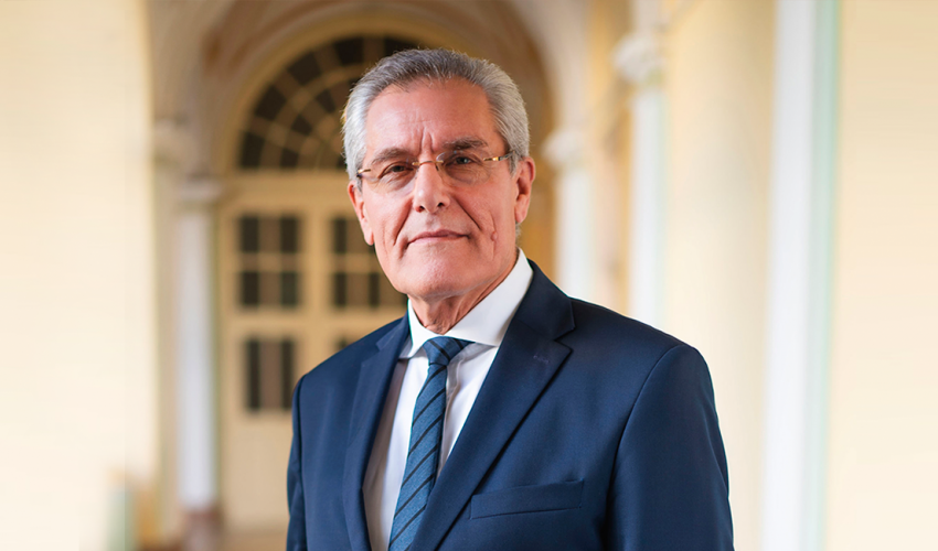 Юрій Бобало