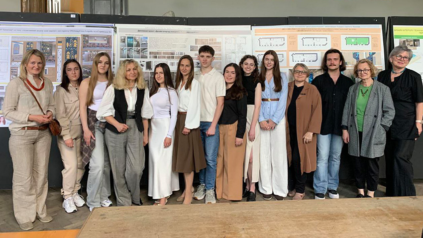 Фото із захисту робіт