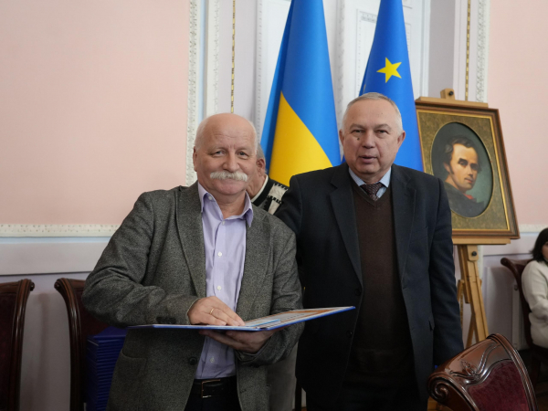 Фото із вручення диплома