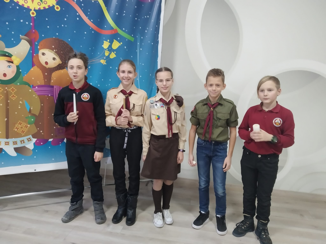 Вифлеємський Вогонь Миру у Львівській академічній гімназії