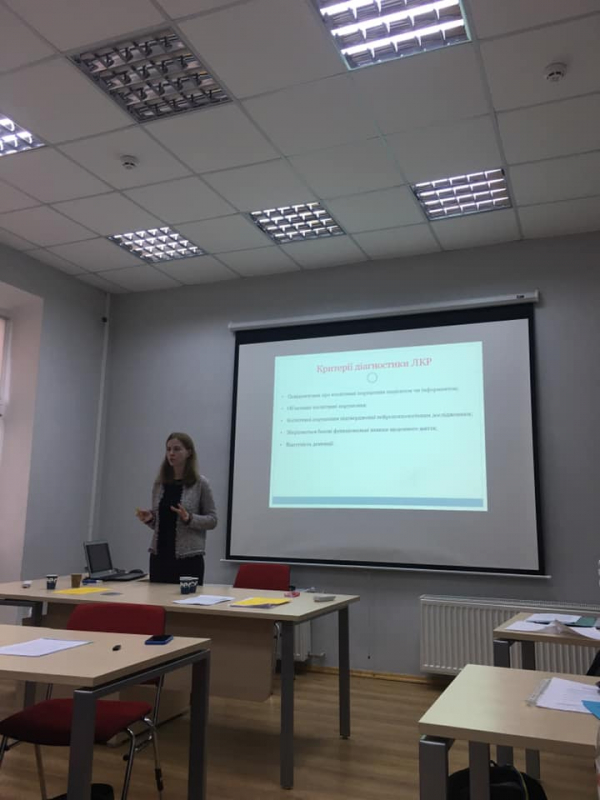 на семінарі «Розуміння деменції та комунікація»