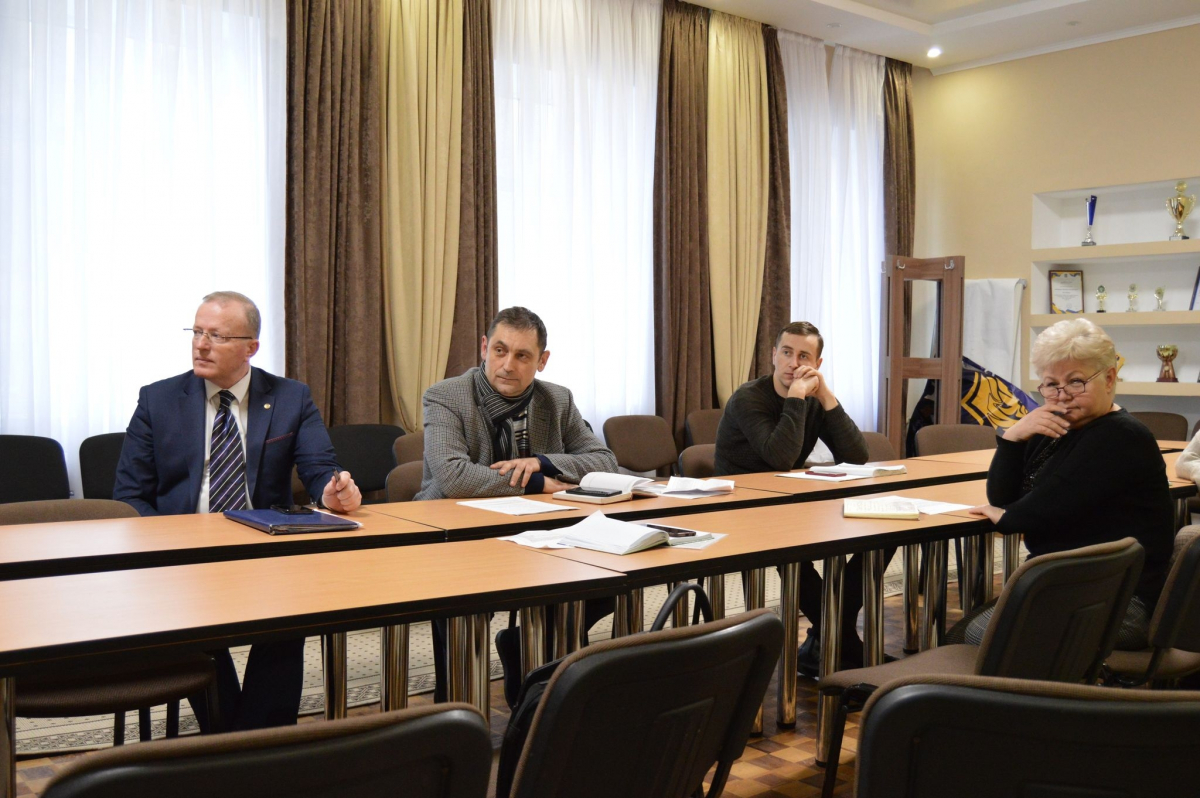 Фото із зустрічі в ЛОДА