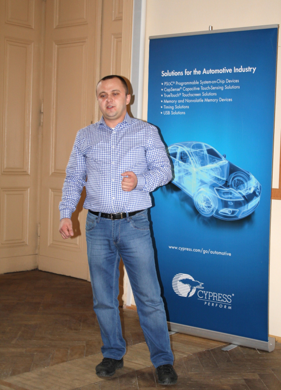 Студенти ІТРЕ захищали проекти для компанії Cypress Semiconductor
