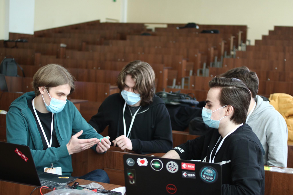 Переможці інженерних змагань EBEC