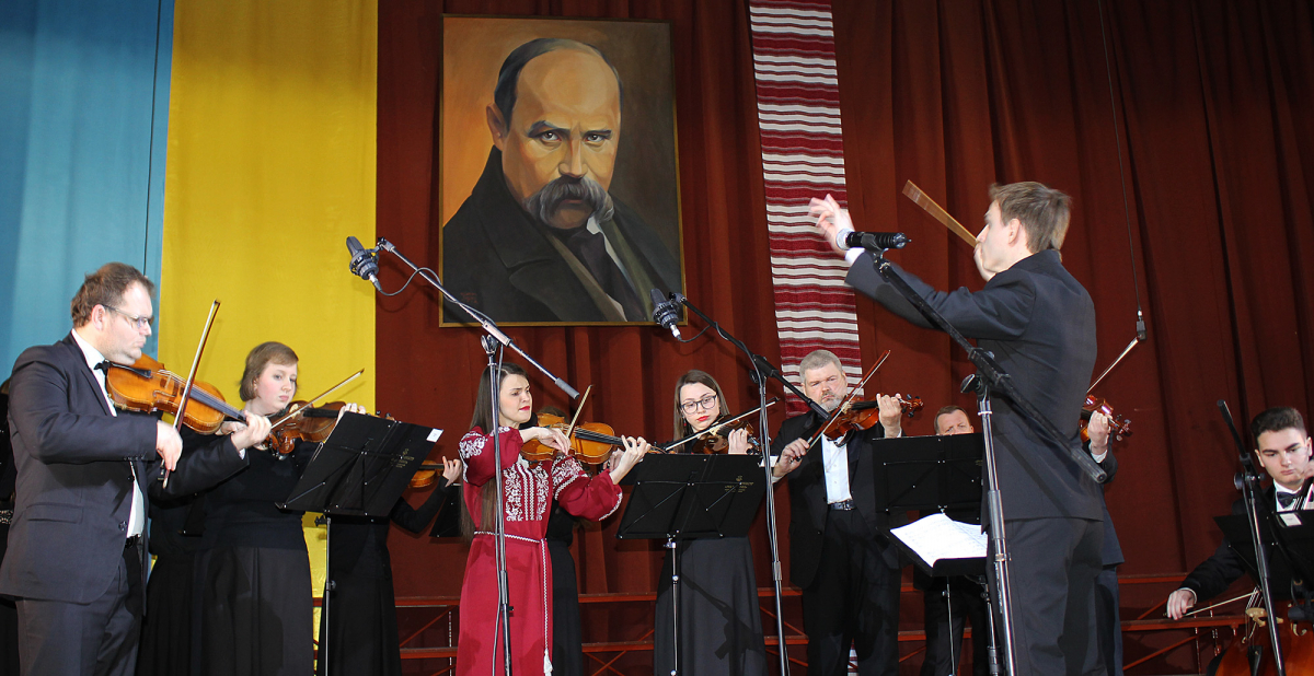 літературно-мистецький вечір «Та не однаково мені…»