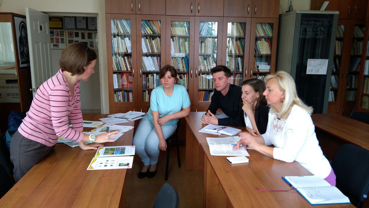 Під час зустрічі в МІОКу з Христиною Піхманець