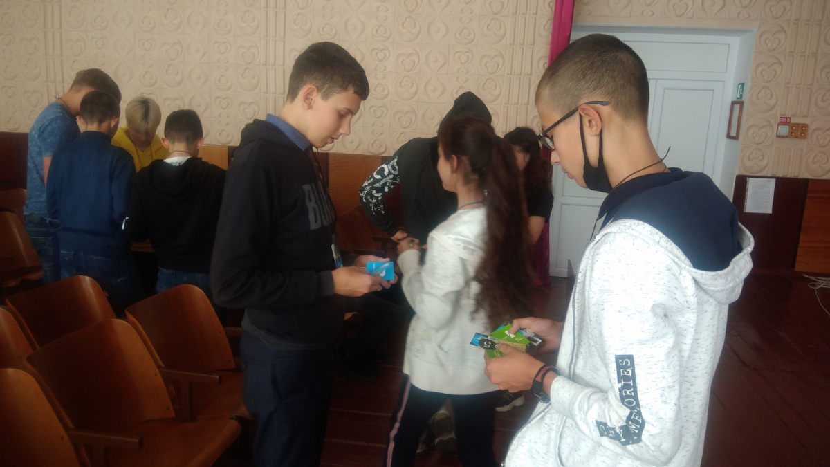 Фото із заходу