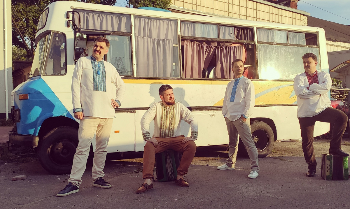 Ярослав Стень з колегами