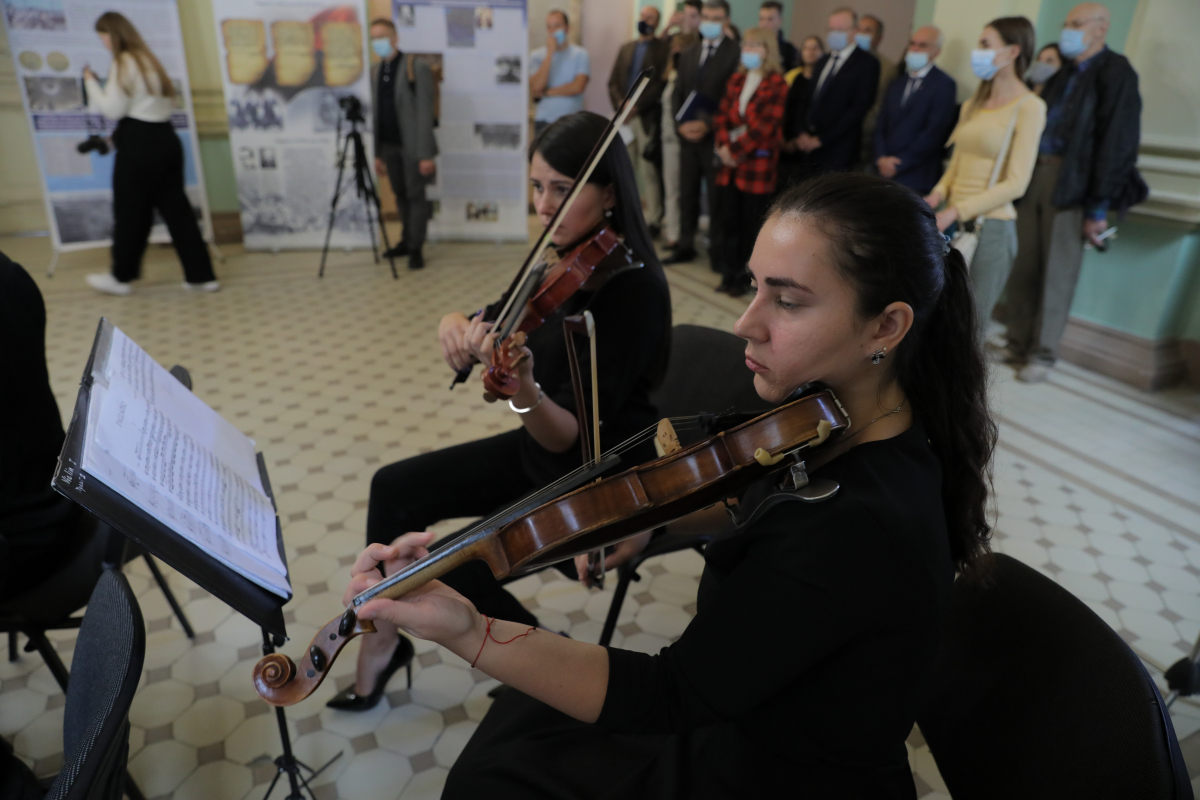 Фото з відкриття виставки