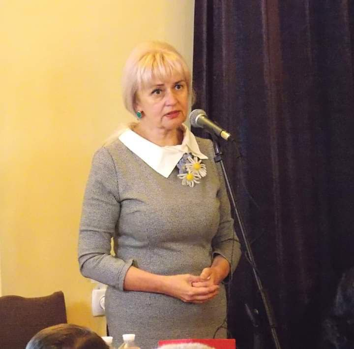 Фото із заходу