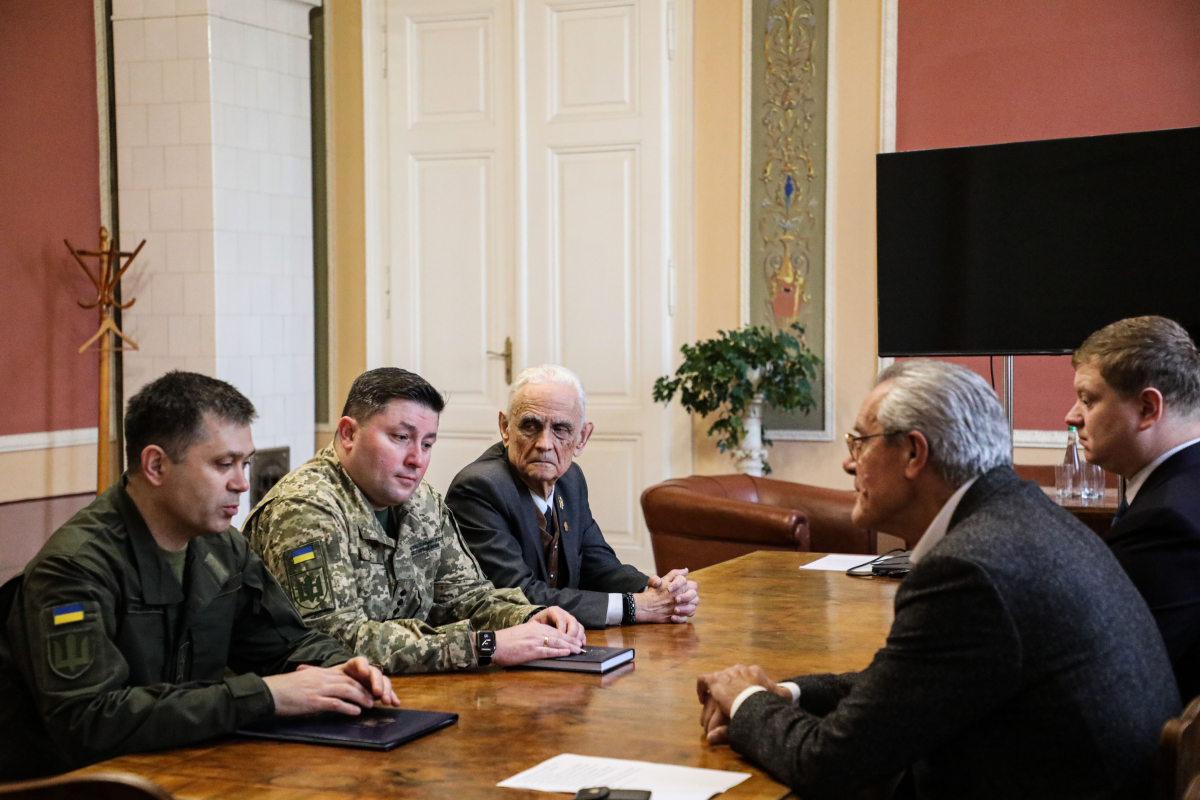 Фото із зустрічі у Львівській політехніці