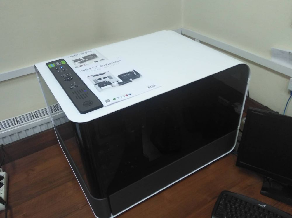 Ресурсний центр отримав новий брайлівський принтер