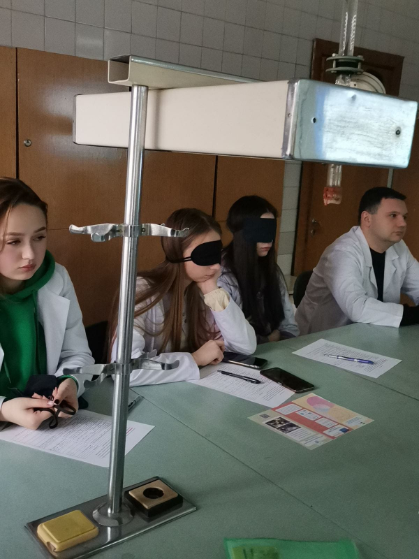 Фото із зустрічі в ЛНМУ