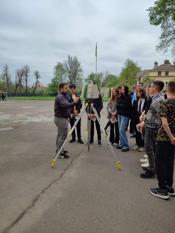 Фото з профорієнтаційного заходу