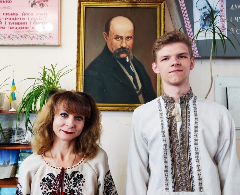 Переможці конкурсу та їхні керівники