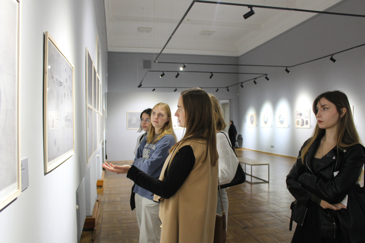 Фото з виставки