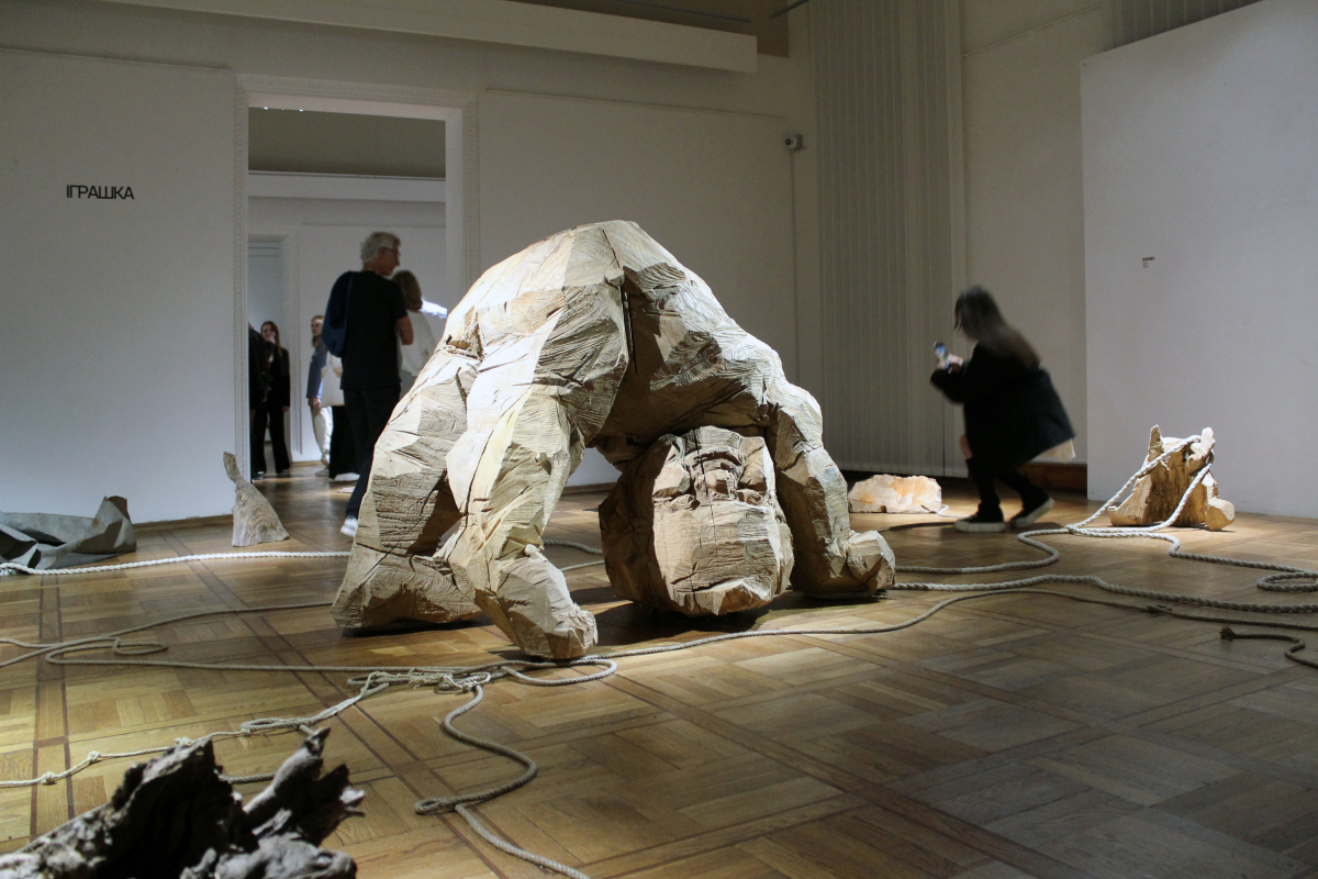 Фото з виставки