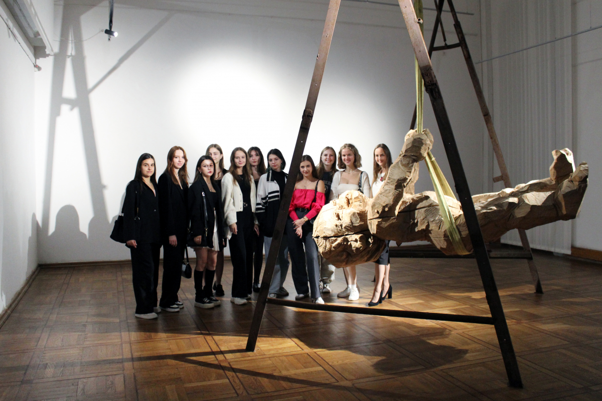 Фото з виставки